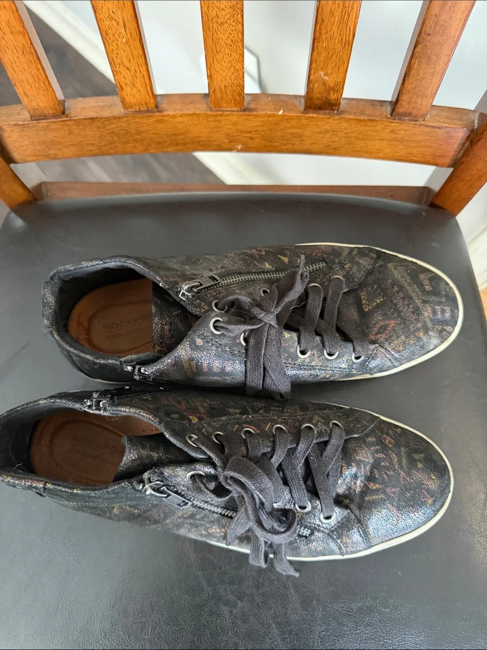 EUC! Rockport Hi-Top Sneakers